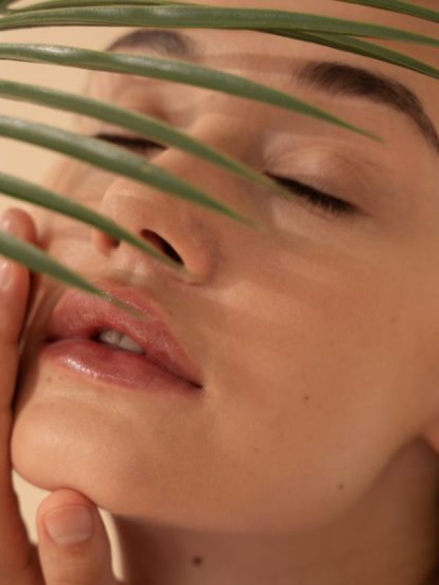 Chemical Peel: Out with the old, in with the glow – exfoliate & brighten!