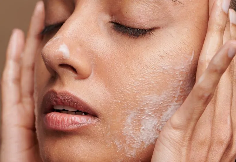 Monsoon Skincare Tips for Healthy, Glowing Skin