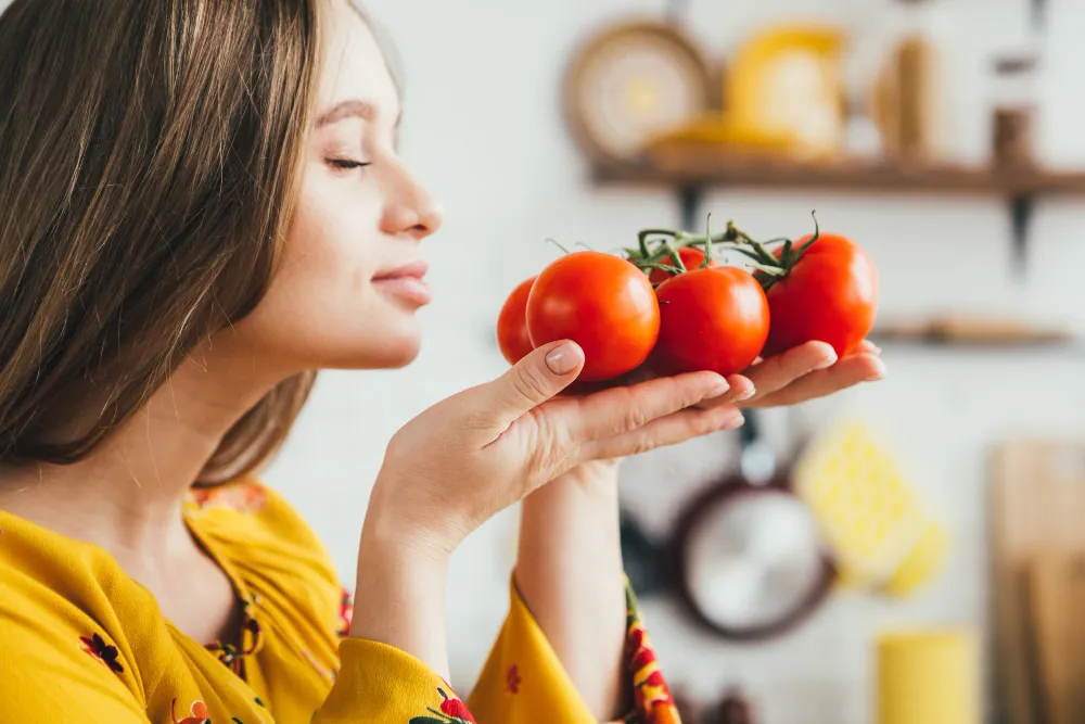 Tomatoes – Helps Remove Tan and Brighten Skin